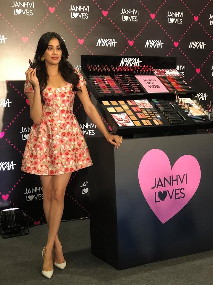 Janhvi Kapoor Wiki, Age, Boyfriend, Family, Biography