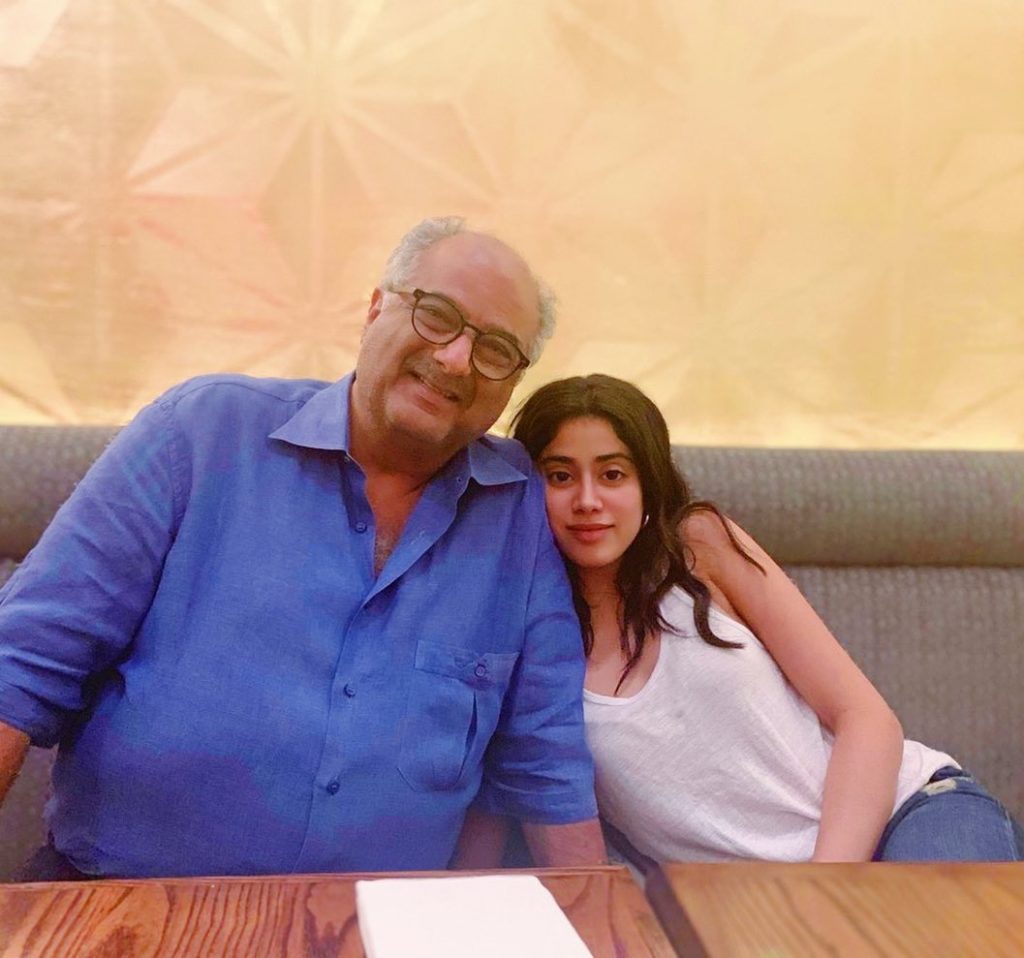 janhvi kapoor with her father boney kapoor