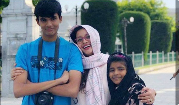 Renu Desai with her son and daughter