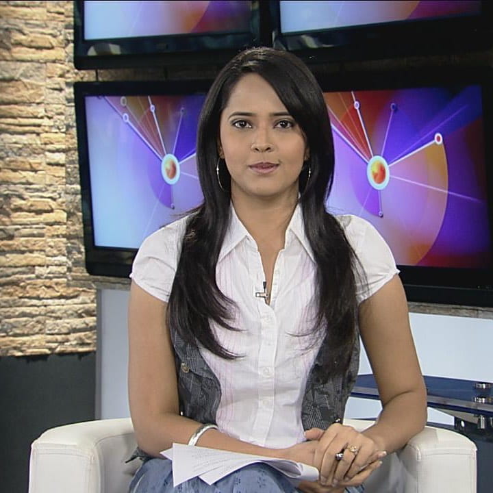 sakshi anchor anasuya