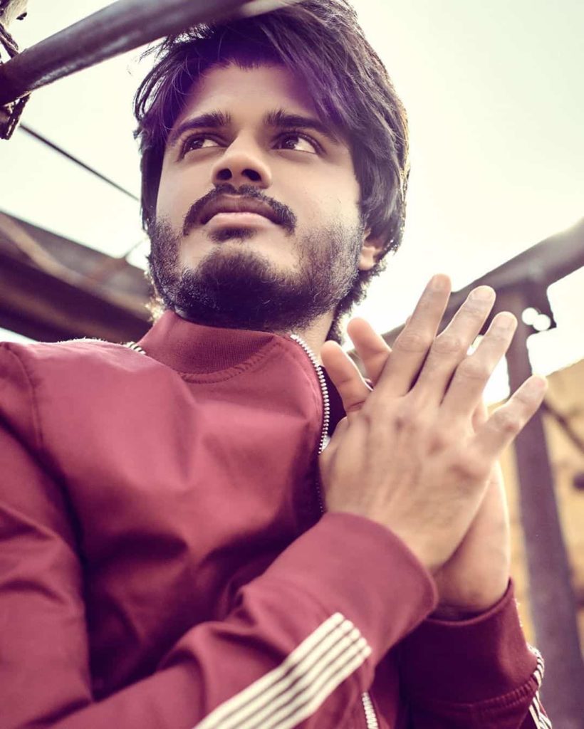 Anand Deverakonda - Wikipedia