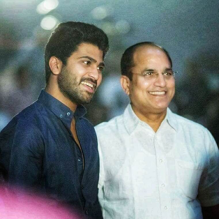 Sharwanand with his Father MRV Prasadar Rao