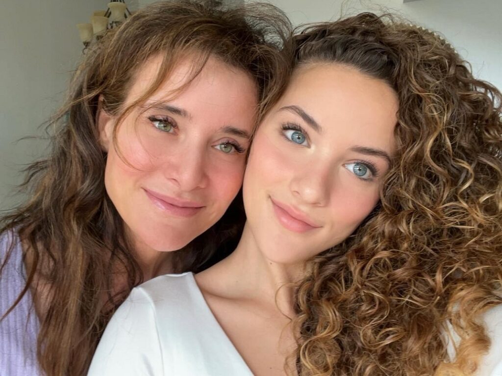 Sofie Dossi with her Mother