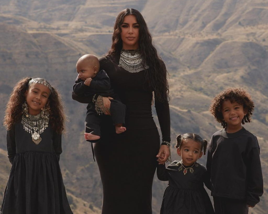 Kim kardashian with her Childrens