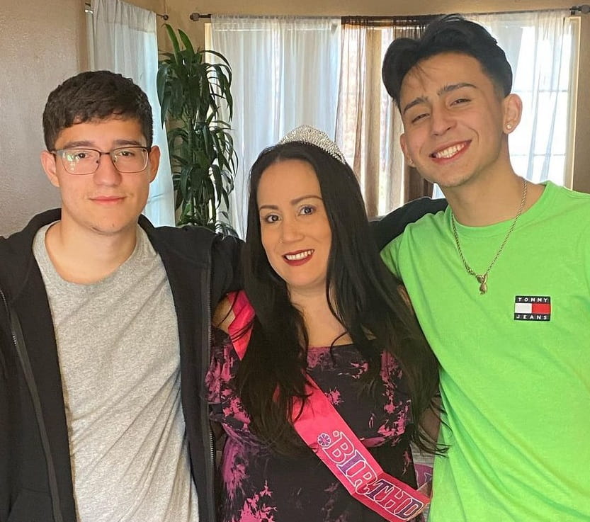 Alex Guzman With his Mother and Elder brother