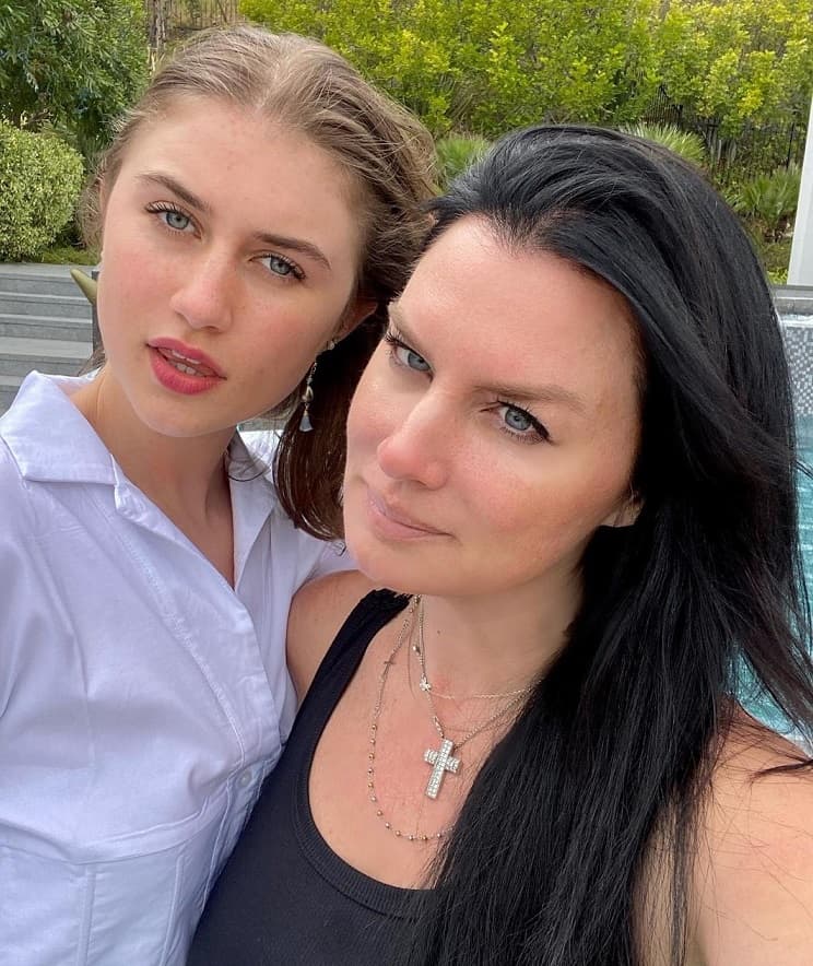 Brooke Butler With Her Mother Nicole