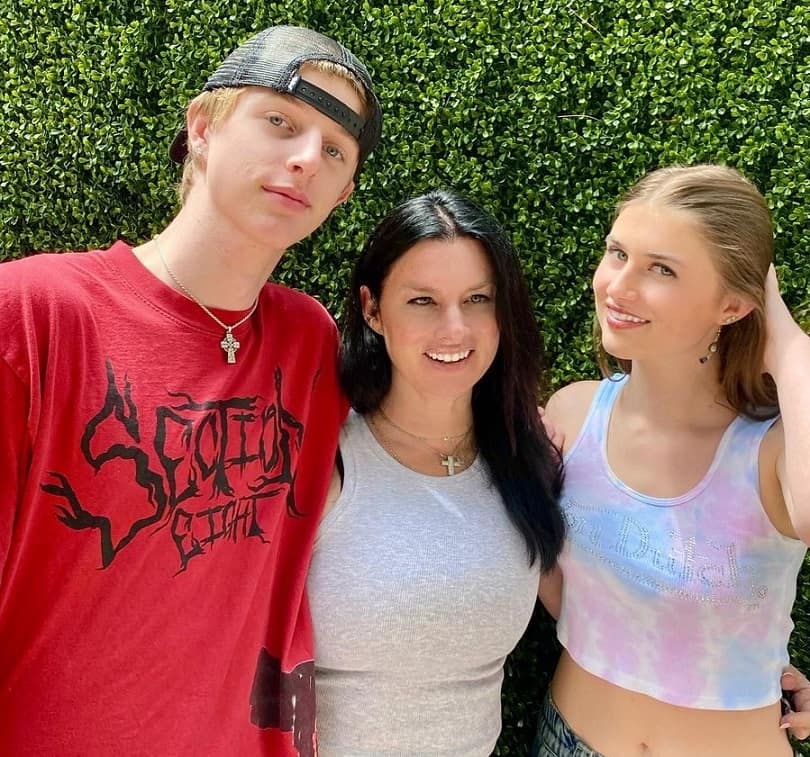 Brooke Butler with her mother and brother