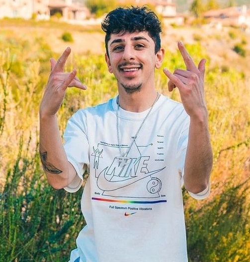 FaZe Rug Age, Net Worth, Girlfriend, Family, Height and Biography (Updated  2023) - TheWikiFeed