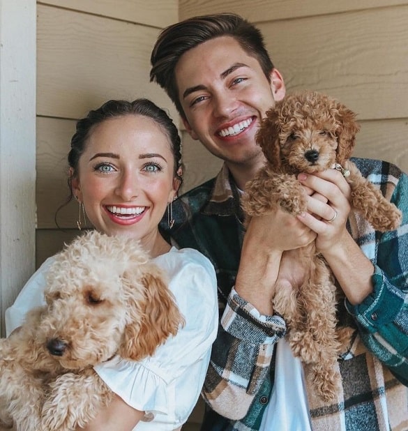 Asa Howard and his Wife Bailey McKnight With Pets