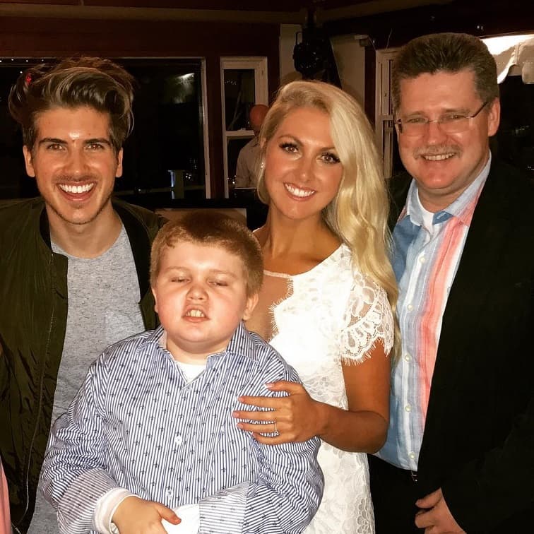 Joey Graceffa with his Sister, Step-Father, Step-Brother