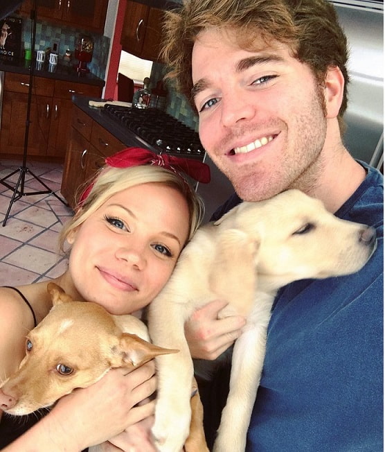 Shane Dawson With his Dog Uno and Ex- Girlfriend
