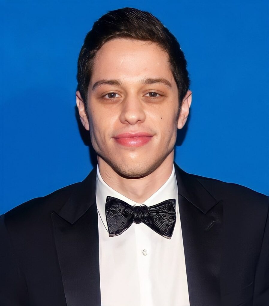 Pete Davidson – Wiki, Age, Family, Girlfriend, Height, Net Worth