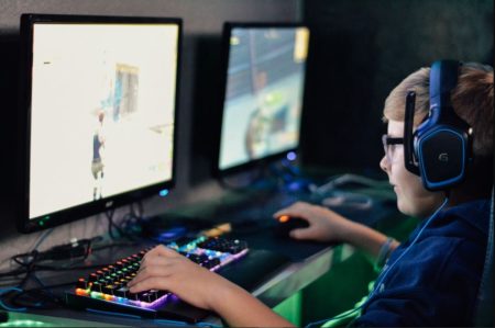 Proxy servers for improved online gaming experiences