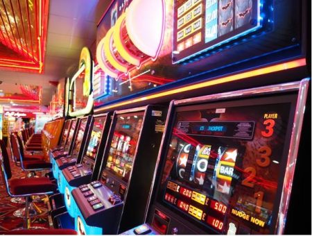 Slot Strategies Debunked What Works and What Doesn't