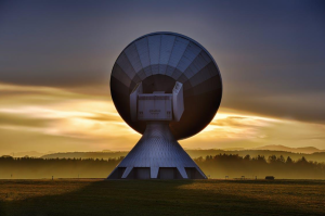Understanding Wireless Networks with Diamond Communications